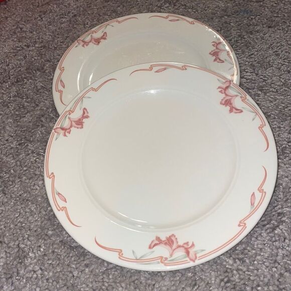 Set of 2 MELODY SEVILLE Salad Plate by Homer Laughlin Retired Vintage 1989 - Picture 1 of 8